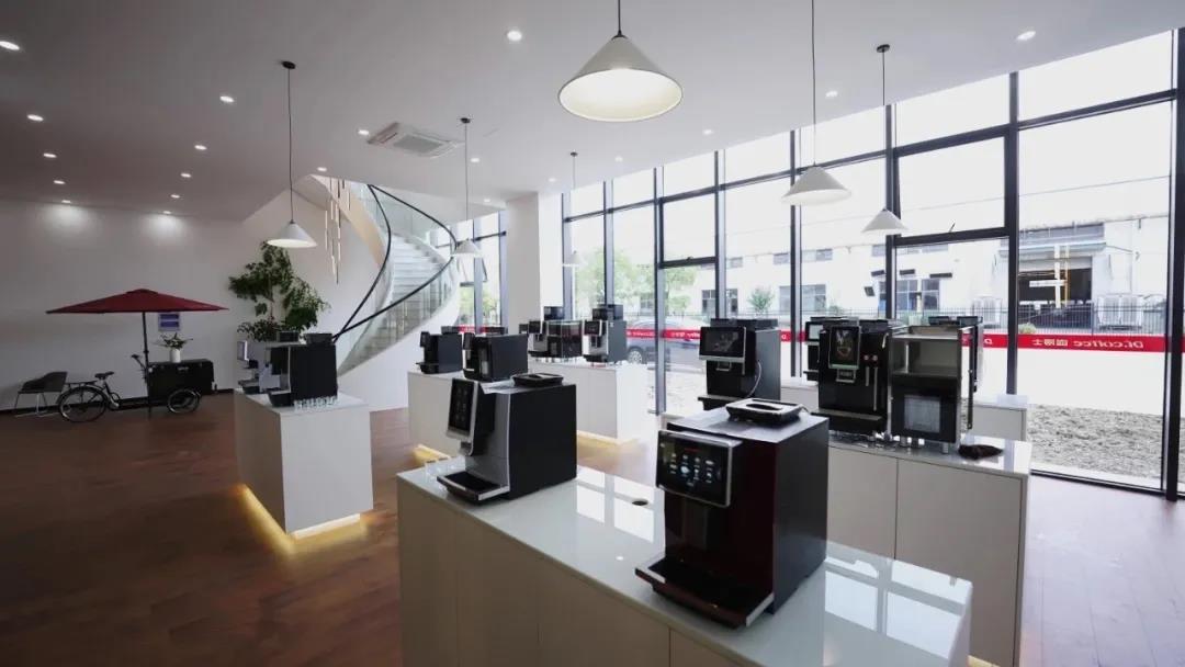国产品牌强势逆袭 ！在商用咖啡机领域，有些事开始起变化了