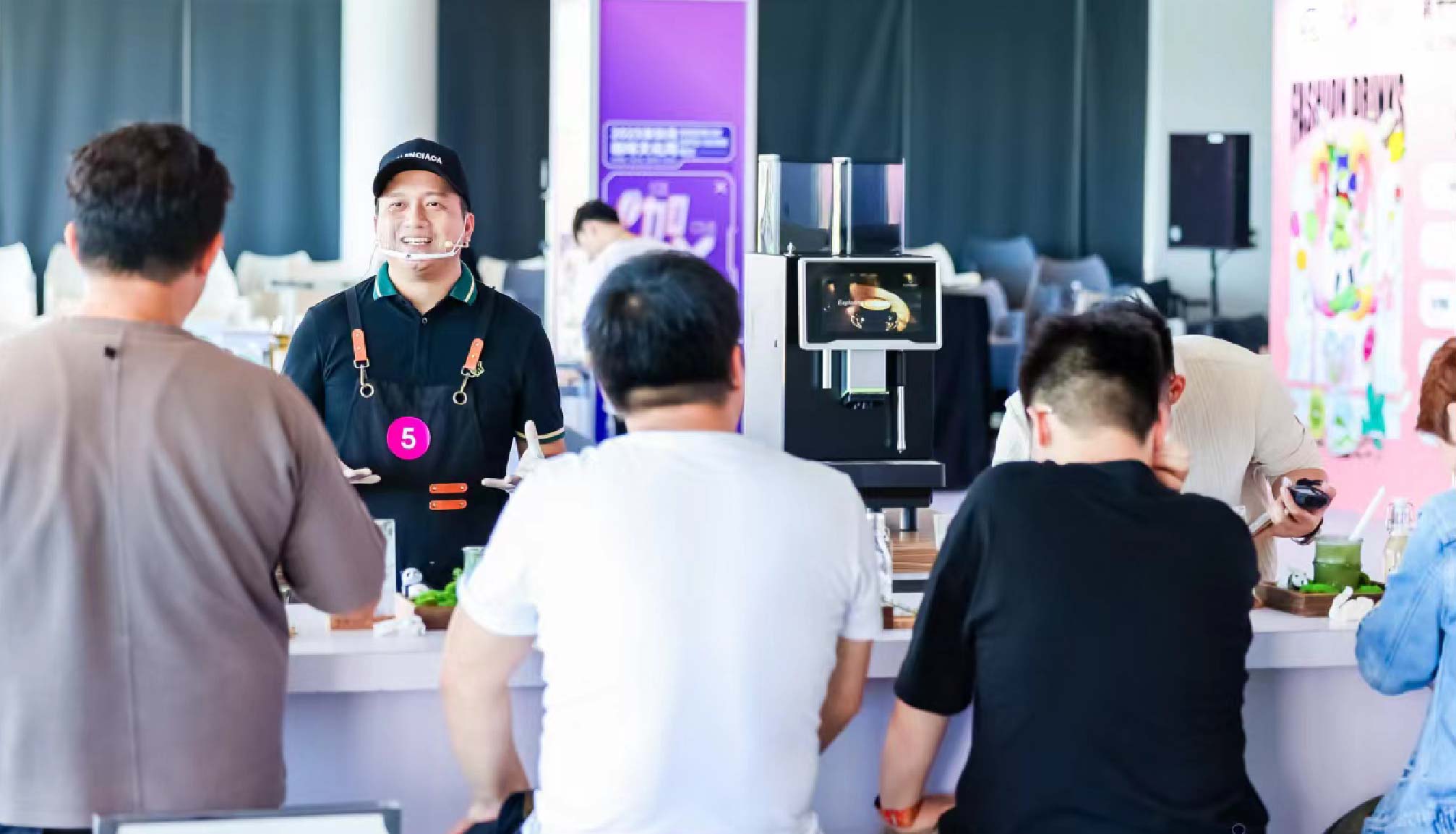 助推向上，不朽情缘电子游戏官网亮相第十一届国际潮流饮品创意制作大赛！